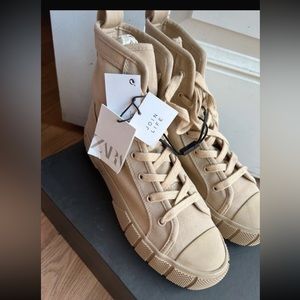 NWT ZARA chucky Ankle Boot